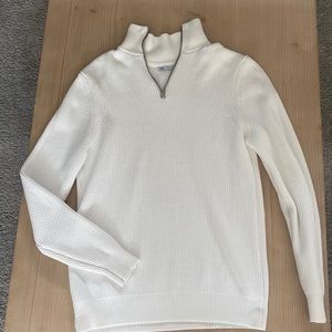 Too small, barely worn